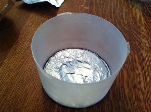 Tin-Foil-In-CD-Spool-Lid_1